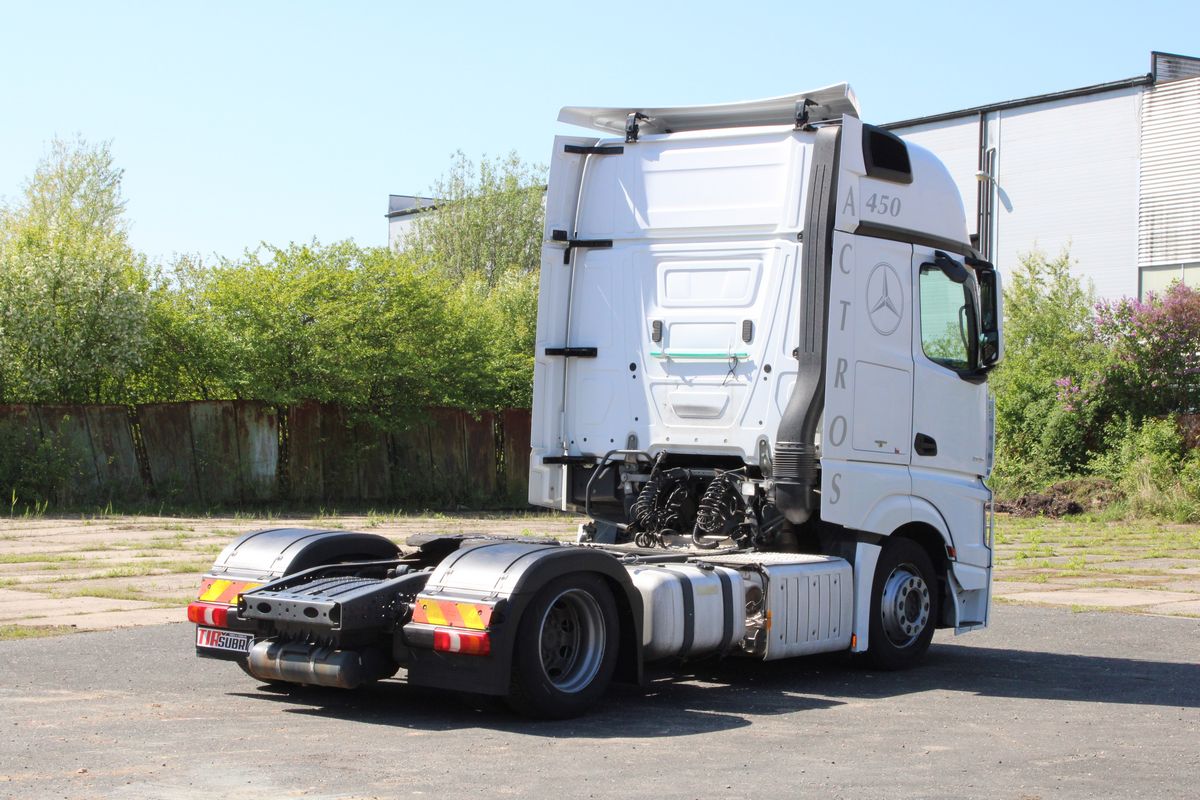 Mercedes-Benz Actros 1845
